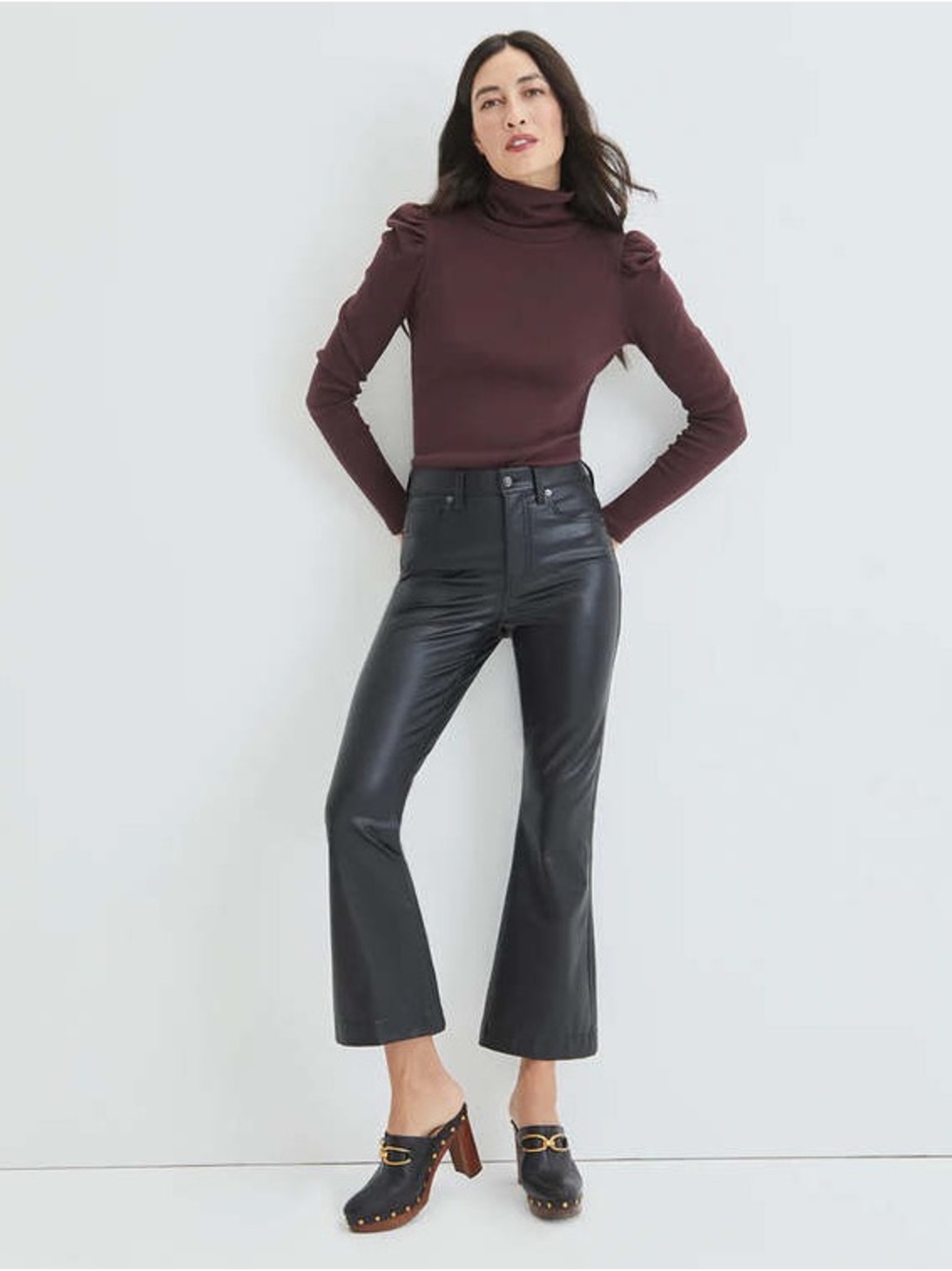 Veronica Beard Long-Sleeve Puff-Shoulder Cedar Turtleneck in Oxblood Size Small